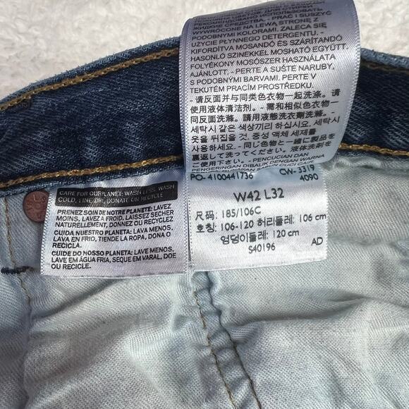 Levi's Men's Cotton 501 Straight Leg Button Fly Original Fit Denim Jeans 42x32 - Picture 3 of 9